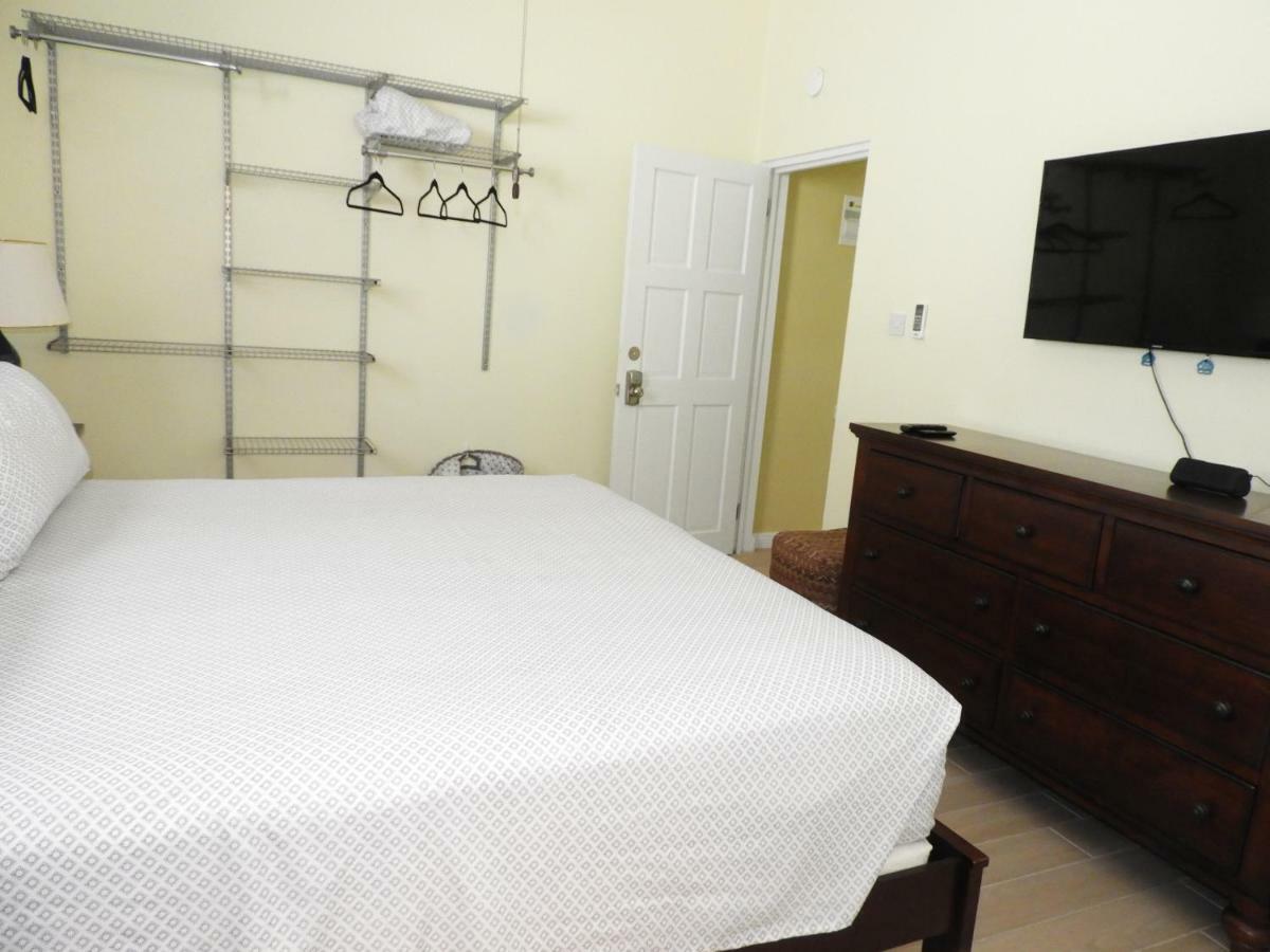 Keep Cool Guesthouse Gros Islet Extérieur photo